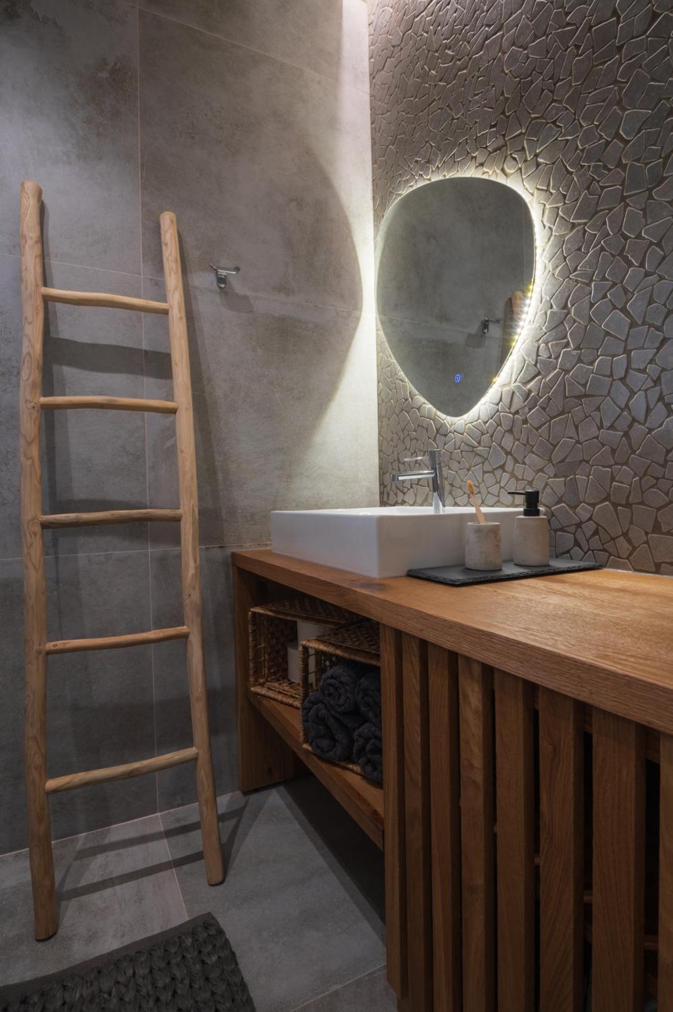 Naturia Katoikia Apartmán *